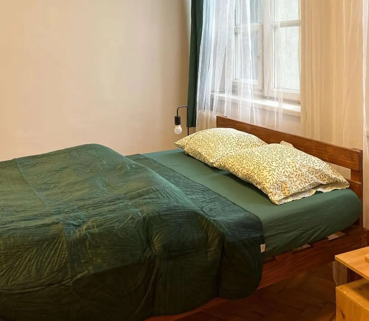 Tomtom Hostel Краков